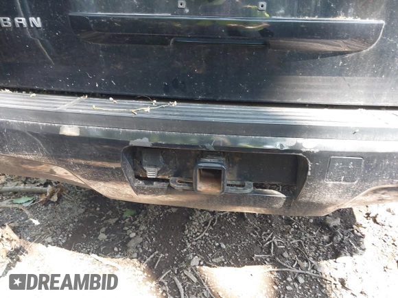 2007 Chevrolet Suburban LT с VIN 1GNFK16317J312027, выставлен на аукционе IAAI как лот 42214940 с пробегом 305 088 миль миль и . История ставок и продаж доступна на DreamBid. Изображение 17.