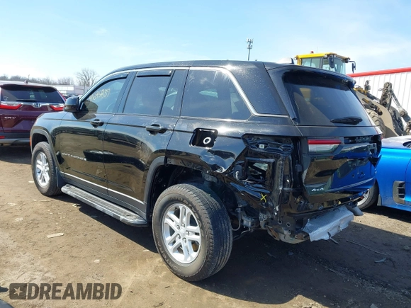 2023 Jeep Grand Cherokee Laredo with VIN 1C4RJHAG7PC600196, listed as a IAAI auction lot 41695837 with 19,110 mi miles and . Bid and sale history available at DreamBid. Image 3.