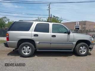 2003 Chevrolet Tahoe LS with VIN 1GNEC13V53J196825, listed as a IAAI auction lot 42382716 with 177,277 mi miles and . Bid and sale history available at DreamBid. Image 13.