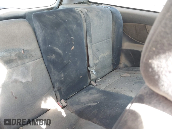 2001 Ford Focus ZX3 with VIN 3FAFP31341R247786, listed as a IAAI auction lot 42017033 with Not provided miles and . Bid and sale history available at DreamBid. Image 8.