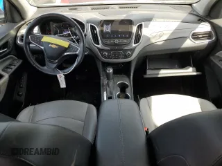 2021 Chevrolet Equinox Premier z VIN 2GNAXXEV0M6133133, wystawiony jako Copart lot #58995075 z przebiegiem 39 599 mil mil oraz Szkoda całkowita • Salvage title. Historia ofert i sprzedaży dostępna na DreamBid. Obrazek 8.