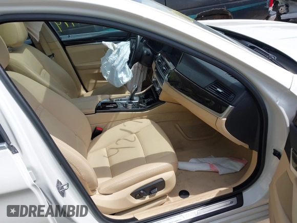 2014 BMW 5 Series 528i z VIN WBA5A5C52ED502948, wystawiony jako IAAI lot #42179994 z przebiegiem 120 601 mil mil oraz . Historia ofert i sprzedaży dostępna na DreamBid. Obrazek 5.