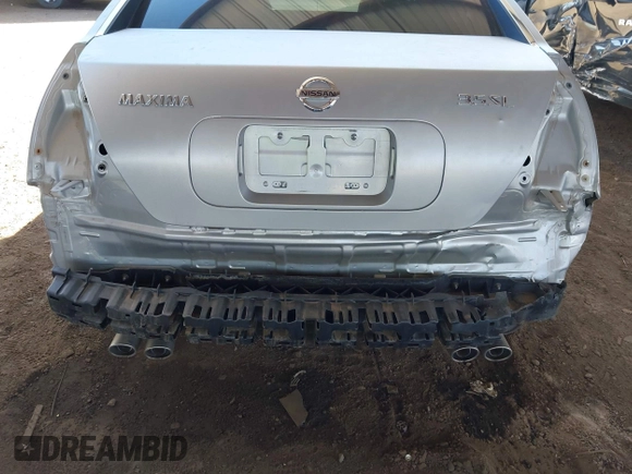 2004 Nissan Maxima SL with VIN 1N4BA41E74C852508, listed as a IAAI auction lot 42000033 with 97,251 mi miles and . Bid and sale history available at DreamBid. Image 6.