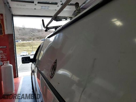 2013 Ford F-150 XL with VIN 1FTMF1CM8DKF27153, listed as a IAAI auction lot 42026054 with 170,592 mi miles and . Bid and sale history available at carsss.com. Image 1.