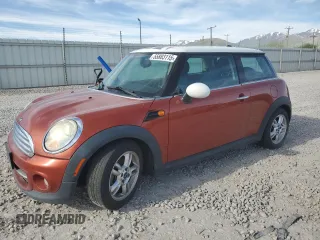 2011 MINI Hardtop with VIN WMWSU3C57BTX96797, listed as a Copart auction lot 55883115 with 176,143 mi miles and Clean Title. Bid and sale history available at DreamBid. Image 1.