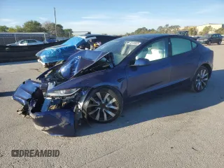 2024 Tesla Model 3 z VIN 5YJ3E1EA9RF868731, wystawiony jako Copart lot #58517675 z przebiegiem Nie podano mil oraz Nie do naprawy. Historia ofert i sprzedaży dostępna na DreamBid. Obrazek 1.