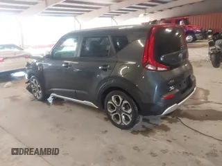 2021 Kia Soul LX with VIN KNDJ23AU5M7770063, listed as a IAAI auction lot 41554244 with 55,365 mi miles. Bid and sale history available at carsss.com. Image 3.