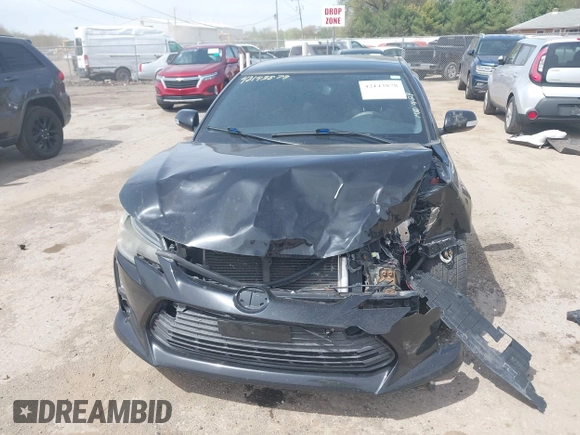2015 Scion tC z VIN JTKJF5C75FJ012021, wystawiony jako IAAI lot #42143878 z przebiegiem 127 235 mil mil oraz . Historia ofert i sprzedaży dostępna na DreamBid. Obrazek 11.