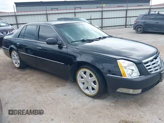 2006 Cadillac DTS w/1SC with VIN 1G6KD57Y26U156907, listed as a IAAI auction lot 42101639 with 188,886 mi miles. Bid and sale history available at carsss.com. Image 1.