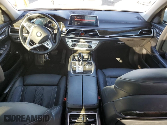 2019 BMW 7 Series 750i xDrive с VIN WBA7F2C50KB240508, выставлен на аукционе Copart как лот 80551464 с пробегом 51 271 миль миль и Списание • Salvage title. История ставок и продаж доступна на DreamBid. Изображение 8.