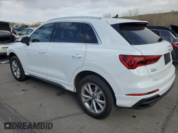 2023 Audi Q3 S line Premium z VIN WA1DECF3XP1144319, wystawiony jako Copart lot #50177425 z przebiegiem 10 785 mil mil oraz Szkoda całkowita • Salvage title. Historia ofert i sprzedaży dostępna na DreamBid. Obrazek 2.