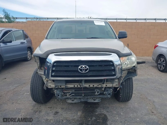 2007 Toyota Tundra SR5 with VIN 5TFRV54197X031872, listed as a IAAI auction lot 41593418 with 246,426 mi miles. Bid and sale history available at carsss.com. Image 12.