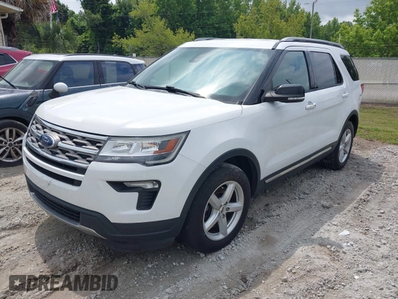 2018 Ford Explorer XLT z VIN 1FM5K7D8XJGA91825, wystawiony jako IAAI lot #42387991 z przebiegiem Nie podano mil oraz . Historia ofert i sprzedaży dostępna na DreamBid. Obrazek 18.