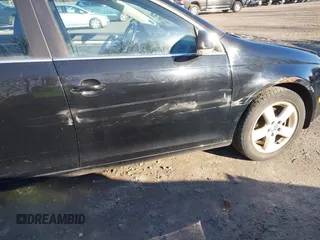 2009 Volkswagen Jetta SE с VIN 3VWRZ71K39M130352, выставлен на аукционе IAAI как лот 41831865 с пробегом 175 893 миль миль и . История ставок и продаж доступна на DreamBid. Изображение 6.