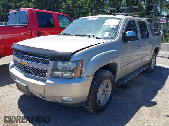 2007 Chevrolet Avalanche 3LT z VIN 3GNFK123X7G214167, wystawiony jako IAAI lot #42356863 z przebiegiem 55 352 mil mil oraz . Historia ofert i sprzedaży dostępna na DreamBid. Obrazek 2.