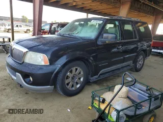 2004 Lincoln Navigator Luxury with VIN 5LMFU28R74LJ04107, listed as a Copart auction lot 83706744 with 116,878 mi miles and Salvage Title. Bid and sale history available at carsss.com. Image 1.