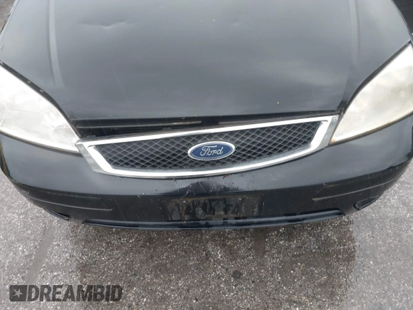 2005 Ford Focus S with VIN 1FAHP34N55W199644, listed as a IAAI auction lot 42351890 with 179,365 mi miles and . Bid and sale history available at DreamBid. Image 17.