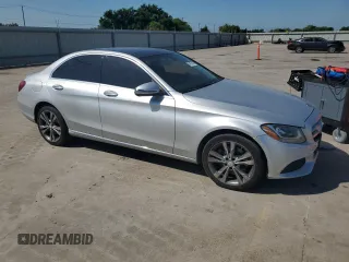 2016 Mercedes-Benz C 300 Luxury with VIN 55SWF4KB1GU178119, listed as a Copart auction lot 54187445 with 152,096 mi miles and Clean title. Bid and sale history available at DreamBid. Image 4.