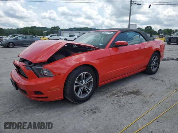 2014 Ford Mustang V6 z VIN 1ZVBP8EMXE5215570, wystawiony jako Copart lot #56971865 z przebiegiem 134 293 mil mil oraz Czysty tytuł • Clean title. Historia ofert i sprzedaży dostępna na DreamBid. Obrazek 1.