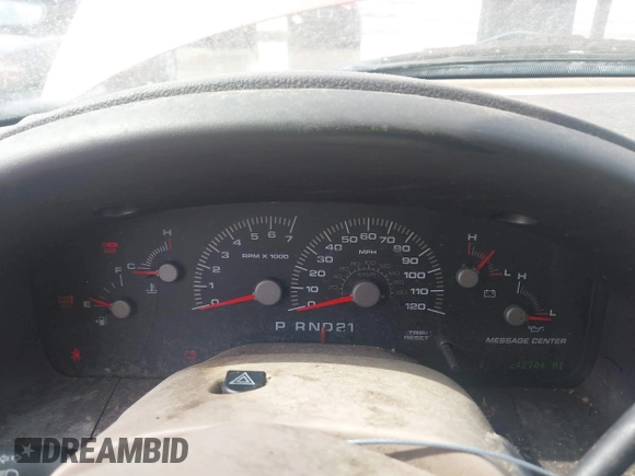 2004 Ford Expedition Eddie Bauer with VIN 1FMRU17W24LB34939, listed as a IAAI auction lot 42533629 with 242,704 mi miles and . Bid and sale history available at DreamBid. Image 7.