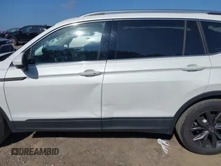 2023 Volkswagen Tiguan SE z VIN 3VVNB7AX9PM121316, wystawiony jako IAAI lot #42138562 z przebiegiem 19 118 mil mil oraz . Historia ofert i sprzedaży dostępna na DreamBid. Obrazek 14.