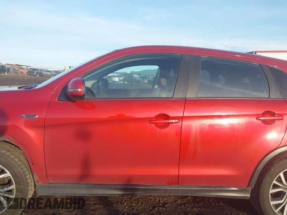 2018 Mitsubishi Outlander SE with VIN JA4AP3AW4JU001953, listed as a IAAI auction lot 41686918 with 110,400 mi miles and . Bid and sale history available at DreamBid. Image 15.
