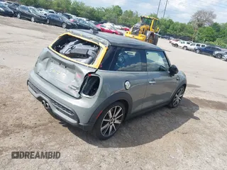 2022 MINI Hardtop Cooper S with VIN WMW53DH06N2R68444, listed as a IAAI auction lot 42201942 with 45,275 mi miles and . Bid and sale history available at DreamBid. Image 4.