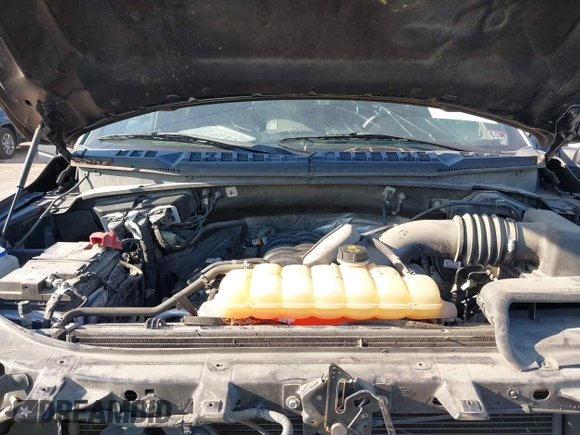 2018 Ford F-150 XL with VIN 1FTEW1E50JFC64090, listed as a IAAI auction lot 41738505 with 185,618 mi miles. Bid and sale history available at carsss.com. Image 10.