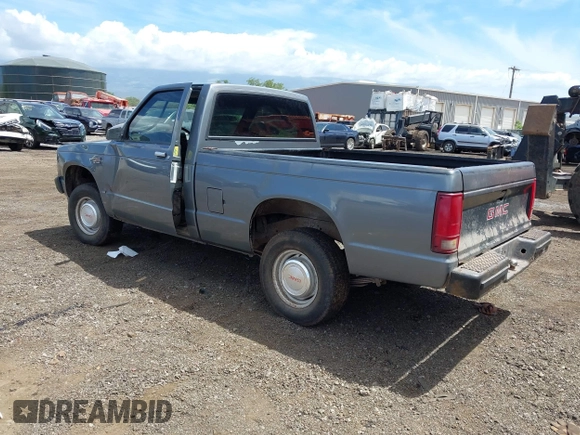 1989 GMC Sonoma with VIN 1GTBS14E7K8517217, listed as a IAAI auction lot 41789167 with 66,518 mi miles and . Bid and sale history available at DreamBid. Image 3.