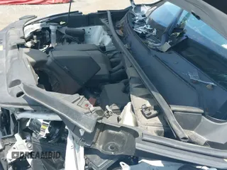 2019 Toyota Highlander SE with VIN 5TDJZRFH6KS594895, listed as a IAAI auction lot 42869633 with 63,010 mi miles and . Bid and sale history available at DreamBid. Image 22.