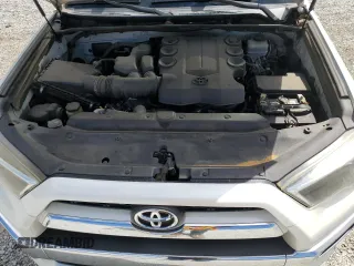 2015 Toyota 4Runner SR5 z VIN JTEZU5JR7F5100982, wystawiony jako Copart lot #63446785 z przebiegiem 237 064 mil mil oraz Czysty tytuł • Clean title. Historia ofert i sprzedaży dostępna na DreamBid. Obrazek 12.