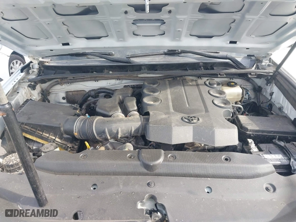 2019 Toyota 4Runner SR5 with VIN JTEBU5JR4K5659014, listed as a IAAI auction lot 41915237 with 90,376 mi miles. Bid and sale history available at carsss.com. Image 10.