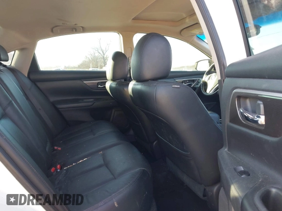 2014 Nissan Altima S with VIN 1N4AL3AP2EC150373, listed as a IAAI auction lot 41212387 with 175,356 mi miles and . Bid and sale history available at DreamBid. Image 8.