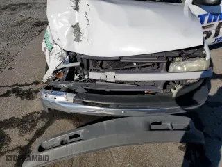 2000 Chevrolet Silverado 1500 with VIN 1GCEC14V3YE374450, listed as a Copart auction lot 46484315 with 172,096 mi miles and Salvage Title. Bid and sale history available at carsss.com. Image 11.