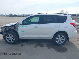 2011 Toyota RAV4 Ltd with VIN 2T3DK4DV2BW041561, listed as a IAAI auction lot 41711371 with 167,855 mi miles. Bid and sale history available at carsss.com. Image 14.