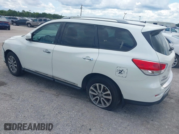 2015 Nissan Pathfinder SV with VIN 5N1AR2MN0FC707145, listed as a IAAI auction lot 41697576 with 104,252 mi miles and . Bid and sale history available at DreamBid. Image 3.