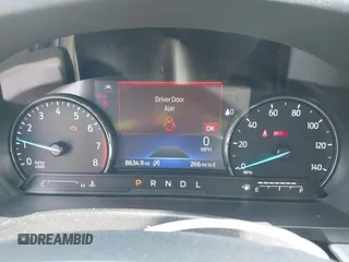 2024 Ford Explorer XLT z VIN 1FMSK7DHXRGA36466, wystawiony jako IAAI lot #42077049 z przebiegiem 8 634 mil mil oraz . Historia ofert i sprzedaży dostępna na DreamBid. Obrazek 7.