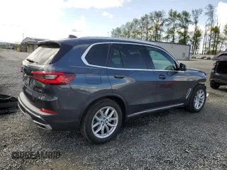 2021 BMW X5 xDrive45e with VIN 5UXTA6C03M9H41531, listed as a Copart auction lot 54133805 with 17,484 mi miles and Salvage Title. Bid and sale history available at DreamBid. Image 3.