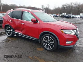 2017 Nissan Rogue S with VIN JN8AT2MVXHW278799, listed as a IAAI auction lot 41838458 with 84,742 mi miles and . Bid and sale history available at carsss.com. Image 1.