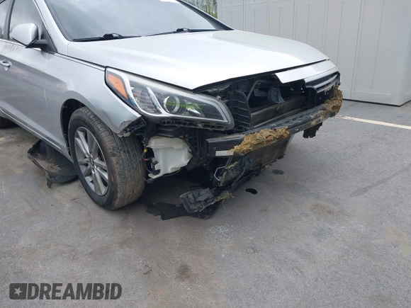 2017 Hyundai Sonata SE with VIN 5NPE24AF5HH531798, listed as a IAAI auction lot 41955060 with 142,985 mi miles and . Bid and sale history available at DreamBid. Image 17.