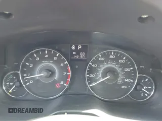2010 Subaru Outback Limited Power Moon z VIN 4S4BRBKC5A3329256, wystawiony jako IAAI lot #42644568 z przebiegiem 142 197 mil mil oraz . Historia ofert i sprzedaży dostępna na DreamBid. Obrazek 7.