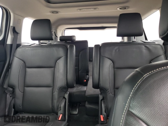 2018 GMC Acadia SLT z VIN 1GKKNMLSXJZ119108, wystawiony jako Copart lot #50615645 z przebiegiem 80 747 mil mil oraz Szkoda całkowita • Salvage title. Historia ofert i sprzedaży dostępna na DreamBid. Obrazek 10.