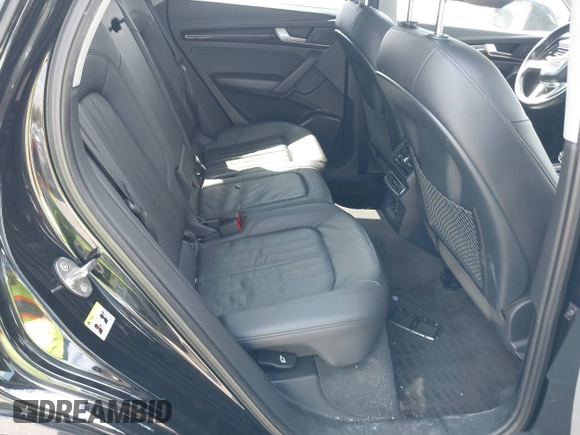 2018 Audi Q5 Premium with VIN WA1ANAFY6J2087928, listed as a IAAI auction lot 41695184 with 65,588 mi miles. Bid and sale history available at carsss.com. Image 8.