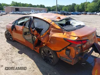2020 Nissan Versa SR с VIN 3N1CN8FV8LL902633, выставлен на аукционе IAAI как лот 42292421 с пробегом 83 885 миль миль и . История ставок и продаж доступна на DreamBid. Изображение 3.