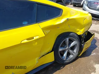 2016 Ford Mustang V6 с VIN 1FA6P8AM7G5286051, выставлен на аукционе IAAI как лот 42326805 с пробегом 160 805 миль миль и . История ставок и продаж доступна на DreamBid. Изображение 6.