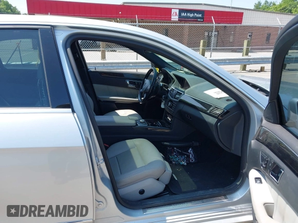2011 Mercedes-Benz E 350 Luxury with VIN WDDHF2EB2BA295080, listed as a IAAI auction lot 42430874 with 263,106 mi miles and . Bid and sale history available at DreamBid. Image 5.