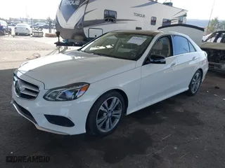 2014 Mercedes-Benz E-Class E 350 Sport with VIN WDDHF5KB0EA942389, listed as a IAAI auction lot 41507267 with 92,994 mi miles. Bid and sale history available at carsss.com. Image 18.