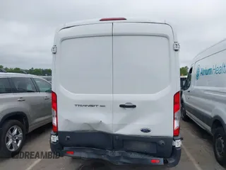 2016 Ford Transit с VIN 1FTYE2CM4GKA53880, выставлен на аукционе IAAI как лот 39149763 с пробегом 171 093 миль миль и . История ставок и продаж доступна на DreamBid. Изображение 16.
