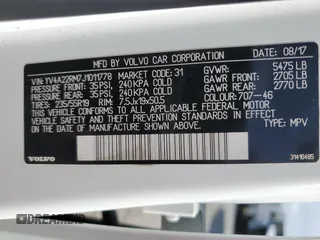 2018 Volvo XC60 R-Design with VIN YV4A22RM7J1011778, listed as a Copart auction lot 61620215 with 23,910 mi miles and Non repairable. Bid and sale history available at DreamBid. Image 14.