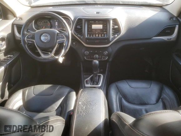2017 Jeep Cherokee Limited z VIN 1C4PJLDBXHW540005, wystawiony jako Copart lot #57258465 z przebiegiem 162 633 mil mil oraz Szkoda całkowita • Salvage title. Historia ofert i sprzedaży dostępna na DreamBid. Obrazek 8.